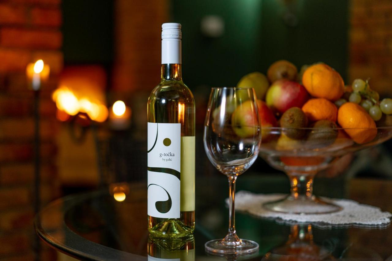 Stupnicki Dvori Winery Hotel 브로드스키스터프닉 외부 사진